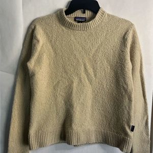Patagonia Tan sweater